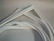 DIHTUNG GUMA FRIZIDERA BIRA GORENJE 97,5 X 51,5 HR190   975X515